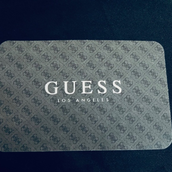 Guess Clutch - Picture 4 of 4